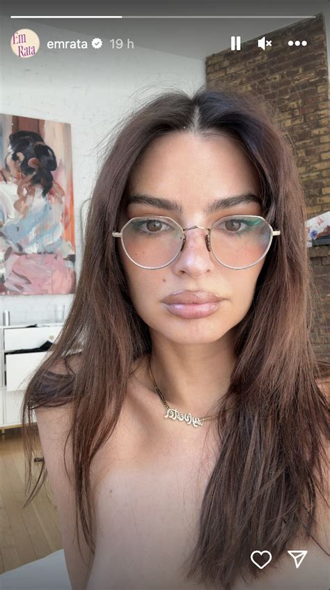 emily ratjakowski nude|Emily Ratajkowski Shares Fire Naked Selfie on Instagram